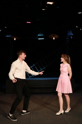 Володя — Дмитрий   Теплов,  Сима — Ксения Макарова  