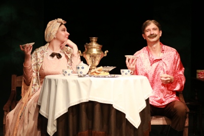 Степанида Трофимовна — Дарья Елизарова Антип Антипыч — Иван Голев